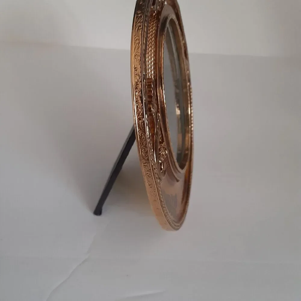 Unbranded vintage pressed